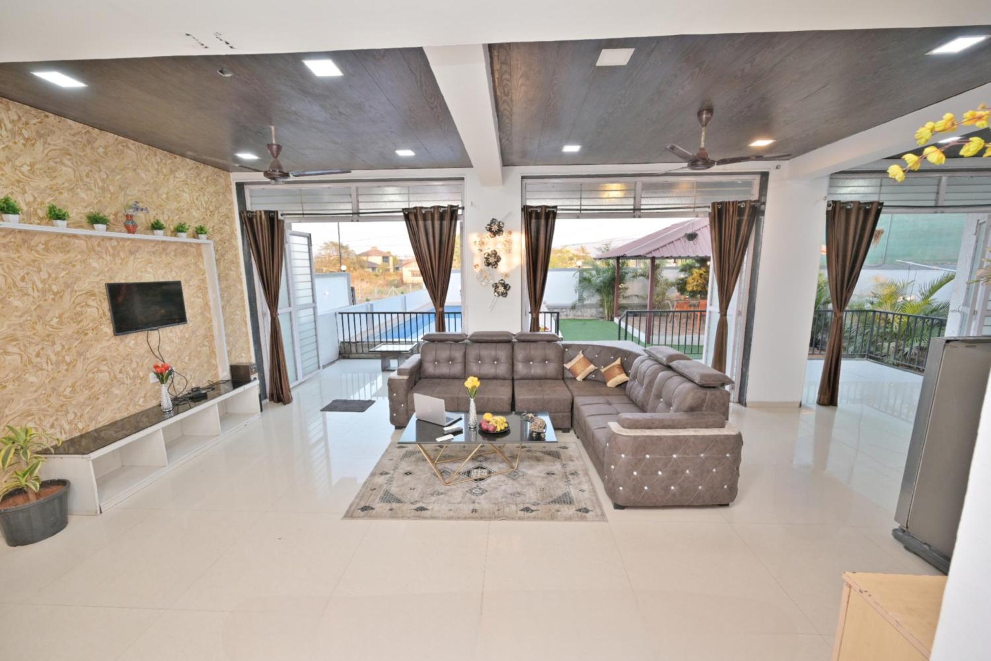 Ll Empyrean Stay Ll 4Bhk Ll Ac Ll Pool Ll Mystical Stone Villa Ll Lonavala Kültér fotó